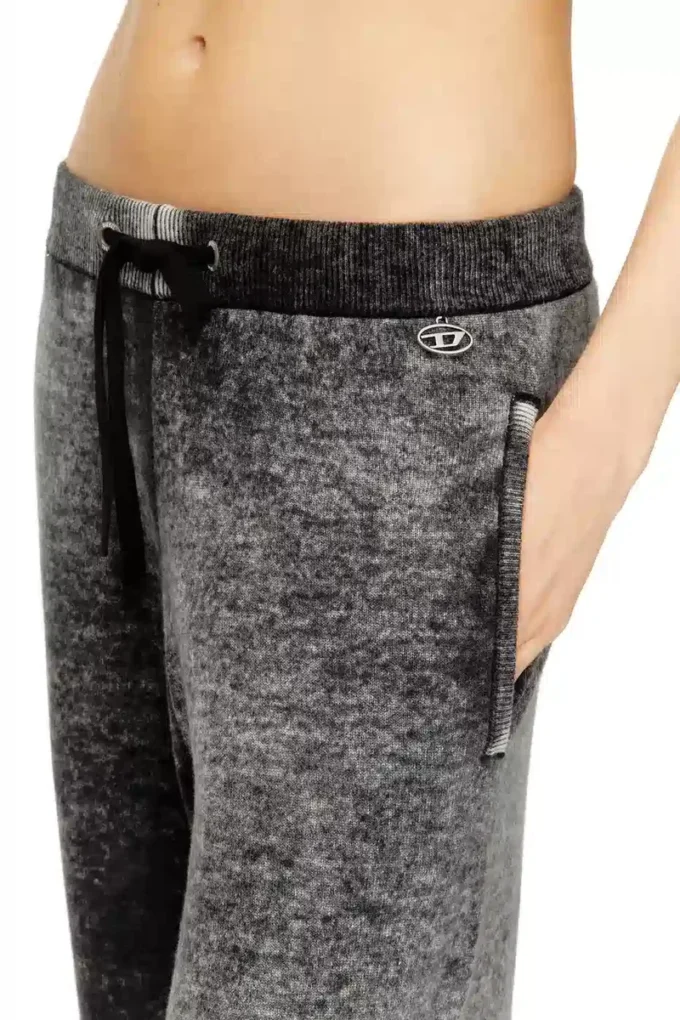 m-honorine Pantaloni da tuta in maglia di lana con stampa rovesciata m-honorine Pantaloni da tuta in maglia di lana con stampa rovesciata