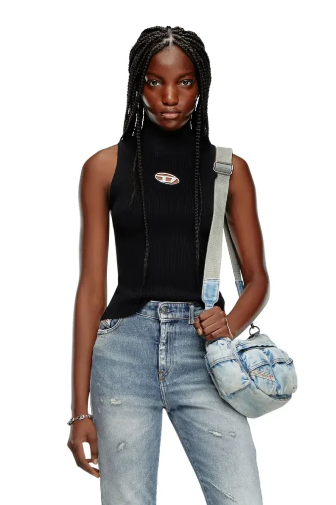 m-onervax-top Top a collo alto in maglia a costine m-onervax-top Top a collo alto in maglia a costine