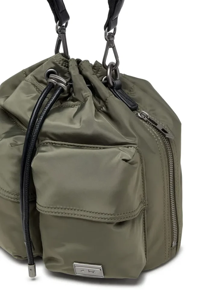 multi-pkts bucket x Borsa a secchiello Multi-Pkts-Multipocket in tessuto utilitario multi-pkts bucket x Borsa a secchiello Multi-Pkts-Multipocket in tessuto utilitario