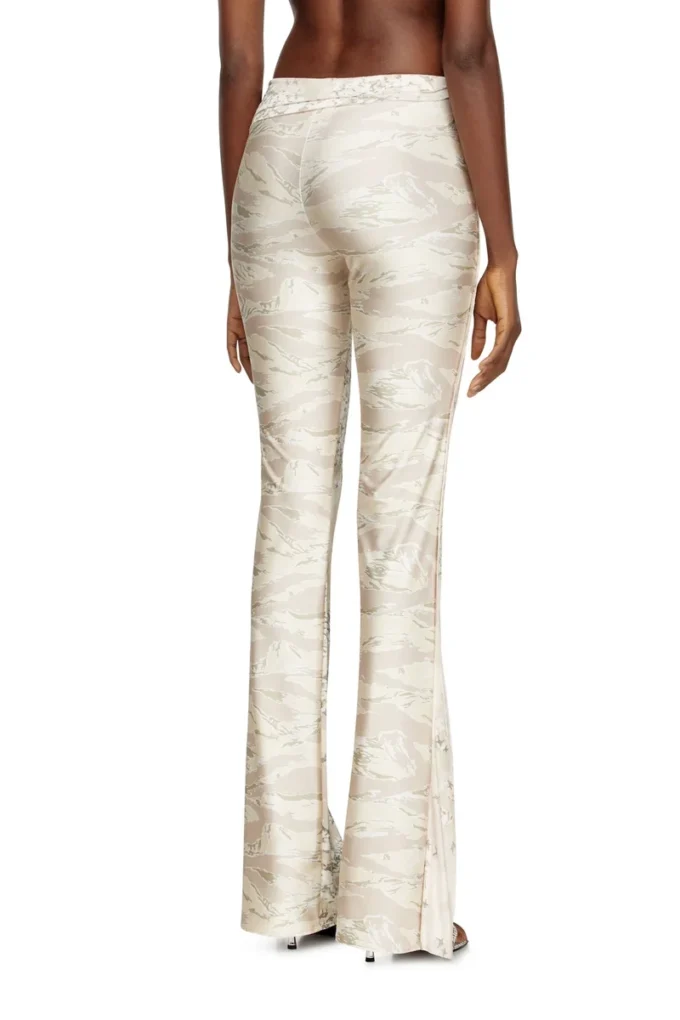 p-affal Pantaloni jazz con stampe mimetiche miste p-affal Pantaloni jazz con stampe mimetiche miste