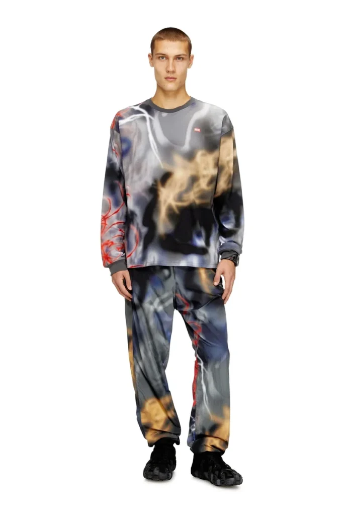 p-arelion Pantaloni in nylon con stampa all-over p-arelion Pantaloni in nylon con stampa all-over