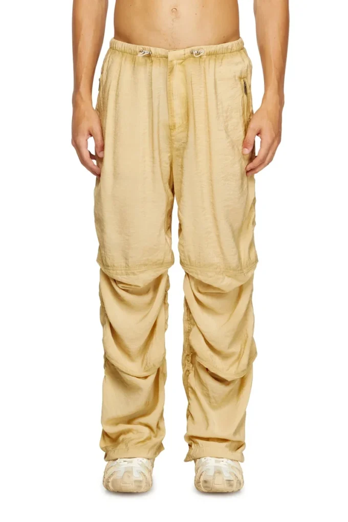 p-daily Pantaloni utility in tessuto leggero e stropicciato p-daily Pantaloni utility in tessuto leggero e stropicciato
