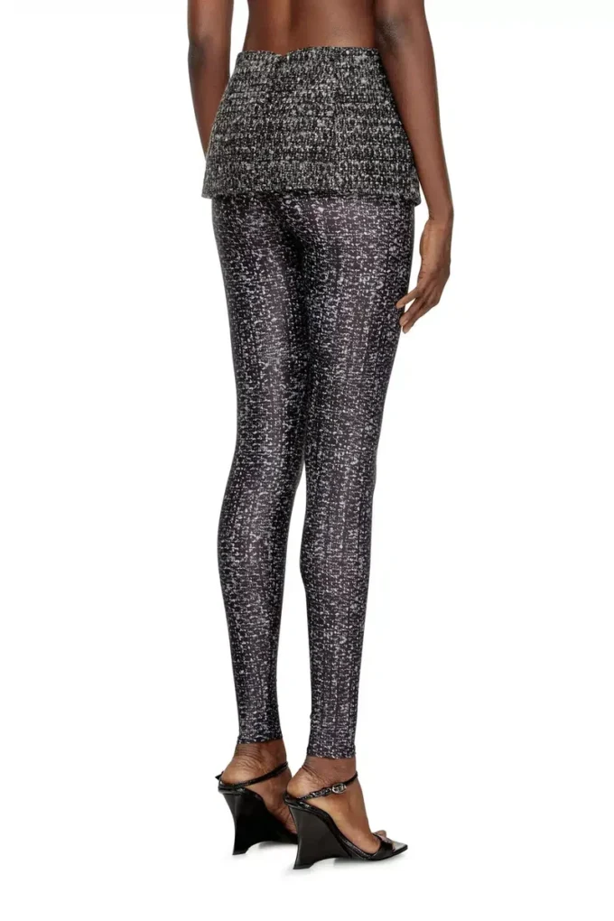 p-hour Gonna bouclé con leggings p-hour Gonna bouclé con leggings