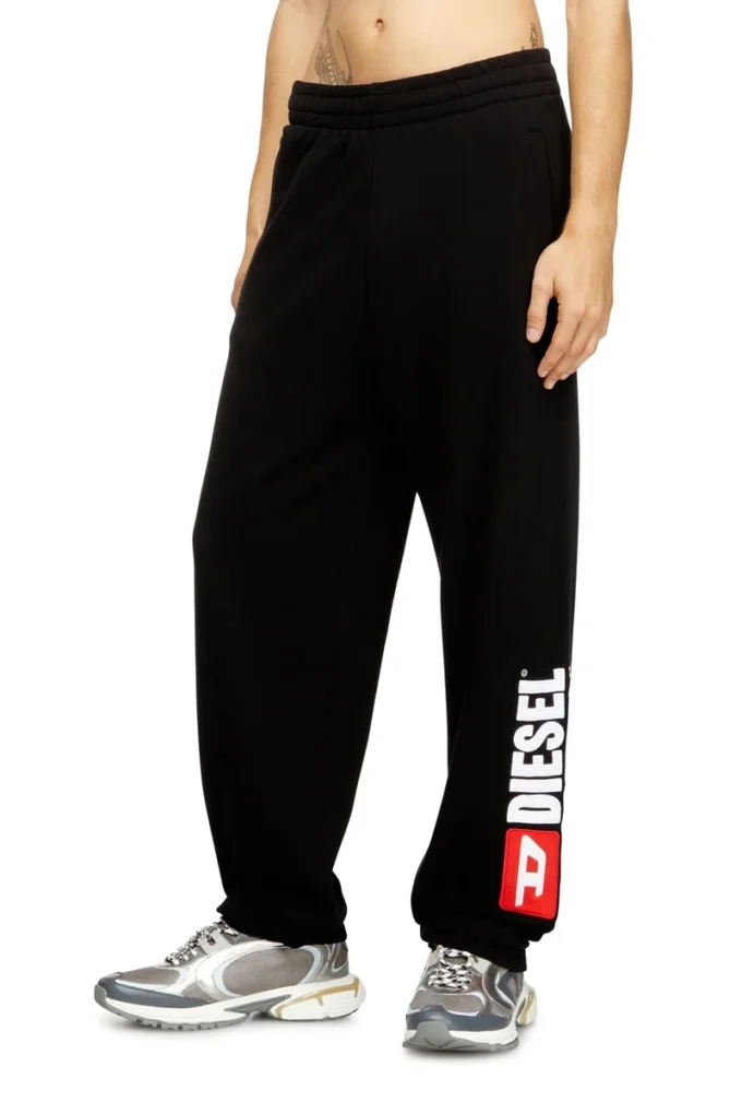 p-marky-div Pantaloni in cotone con toppa Diesel p-marky-div Pantaloni in cotone con toppa Diesel