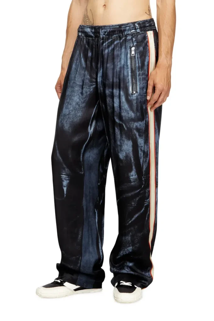 p-thecks-nman Pantaloni in viscosa con stampa biker