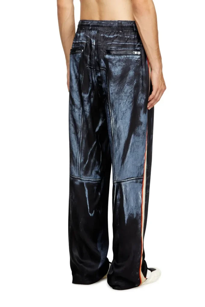 p-thecks-nman Pantaloni in viscosa con stampa biker
