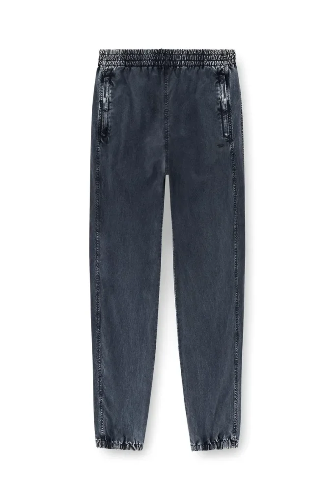 p-wilson Pantaloni in nylon taslan riciclato