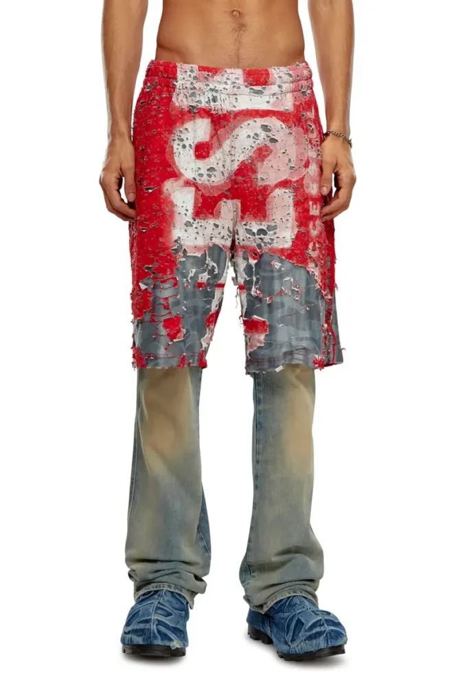 Pantaloncini con logo p-eel in jersey effetto consumato Pantaloncini con logo p-eel in jersey effetto consumato