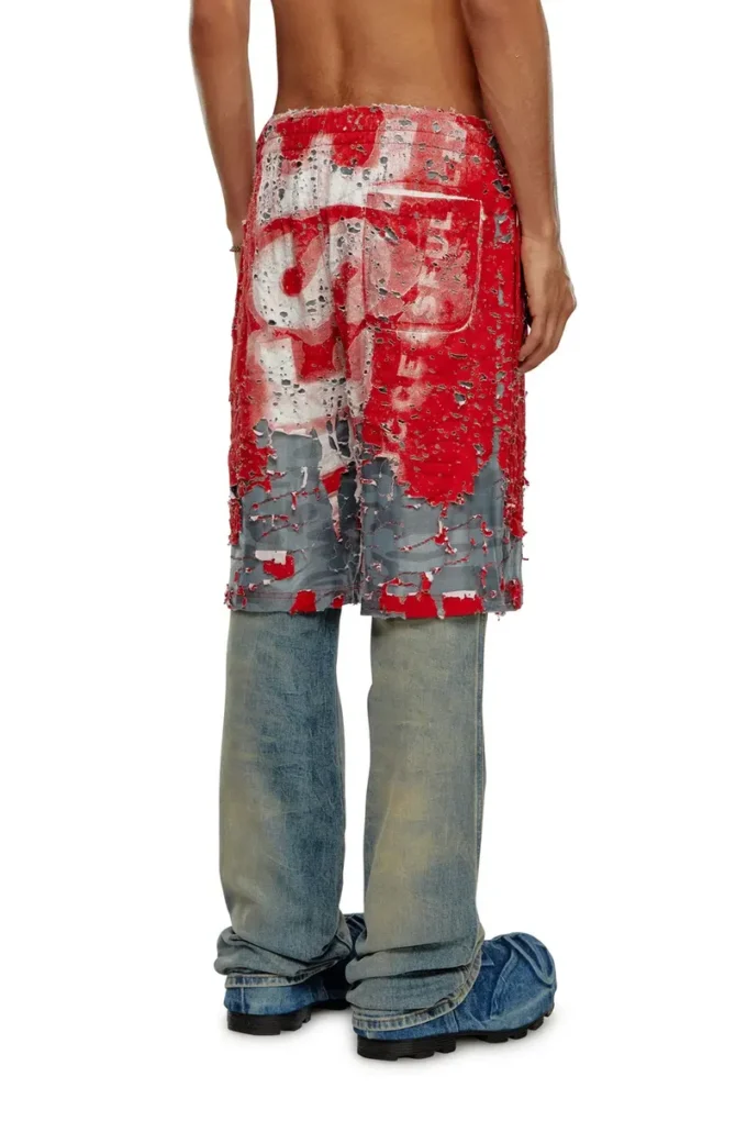 Pantaloncini con logo p-eel in jersey effetto consumato Pantaloncini con logo p-eel in jersey effetto consumato