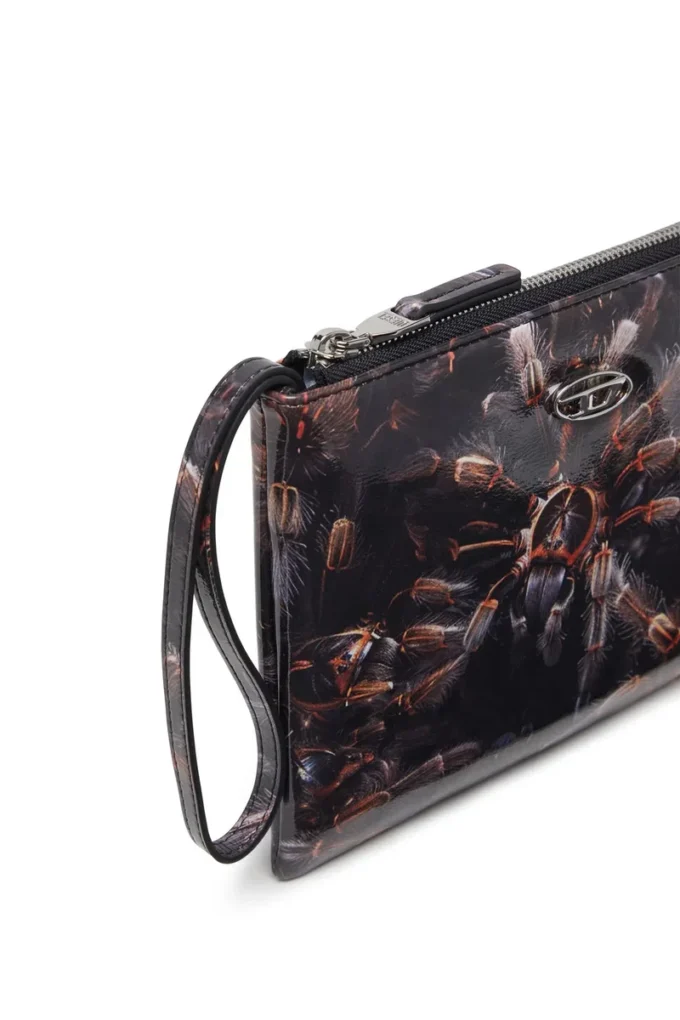 play pouch ii Pochette in PU lucido stampato play pouch ii Pochette in PU lucido stampato