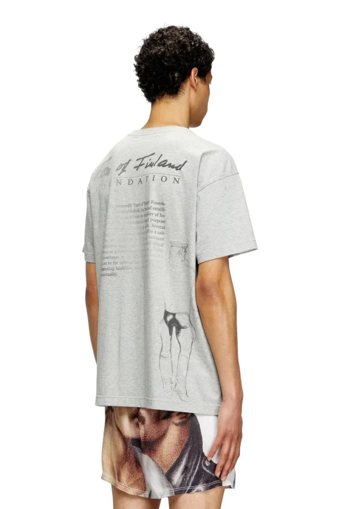 pr-t-norm-tom25 T-shirt con stampa grafica pr-t-norm-tom25 T-shirt con stampa grafica