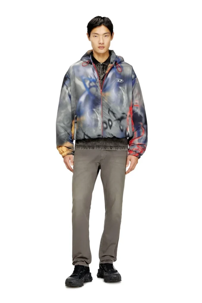 regular 2032 d-Krooley-bw JoggJeans® 0670m Trova il negozio più vicino regular 2032 d-Krooley-bw JoggJeans® 0670m Trova il negozio più vicino