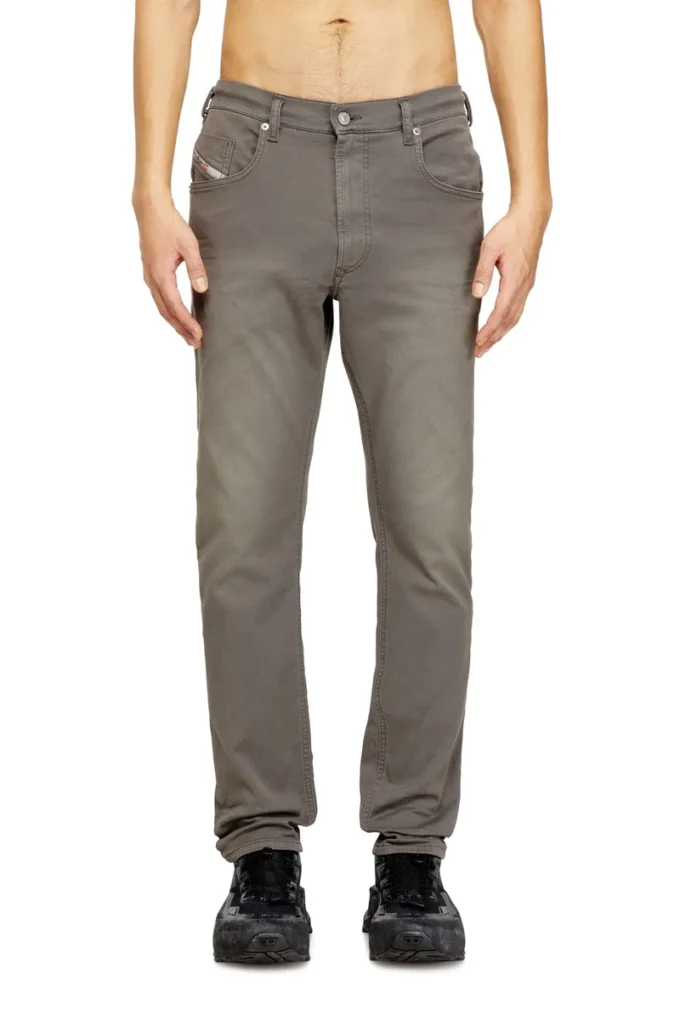 regular 2032 d-Krooley-bw JoggJeans® 0670m Trova il negozio più vicino regular 2032 d-Krooley-bw JoggJeans® 0670m Trova il negozio più vicino