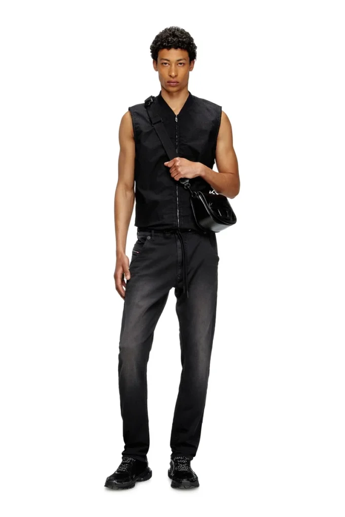 regular 2032 Krooley JoggJeans® 0670m Trova il negozio più vicino regular 2032 Krooley JoggJeans® 0670m Trova il negozio più vicino