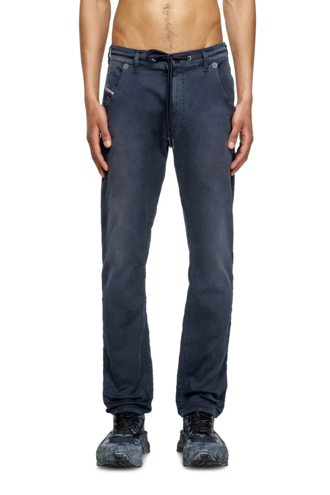 regular 2032 Krooley JoggJeans® 0670m Trova il negozio più vicino regular 2032 Krooley JoggJeans® 0670m Trova il negozio più vicino