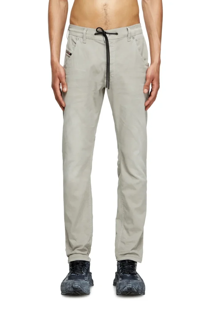 regular 2032 Krooley JoggJeans® 0670m Trova il negozio più vicino regular 2032 Krooley JoggJeans® 0670m Trova il negozio più vicino