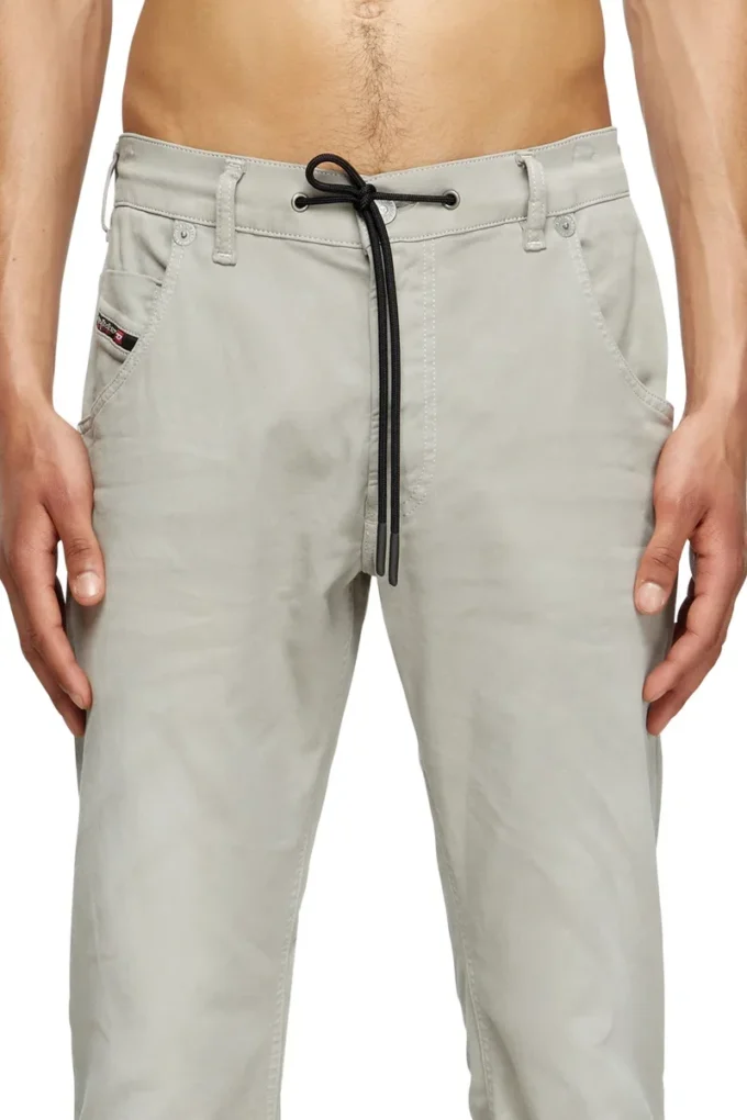 regular 2032 Krooley JoggJeans® 0670m Trova il negozio più vicino regular 2032 Krooley JoggJeans® 0670m Trova il negozio più vicino