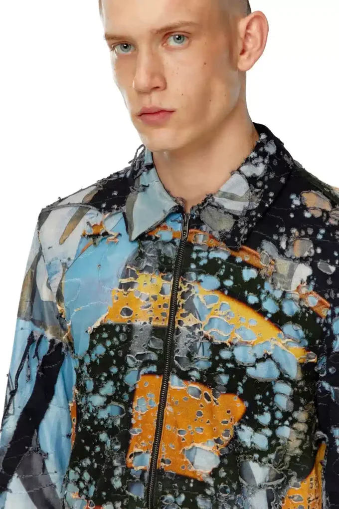 s-corn-peel Camicia effetto consumato con stampe cinematografiche s-corn-peel Camicia effetto consumato con stampe cinematografiche