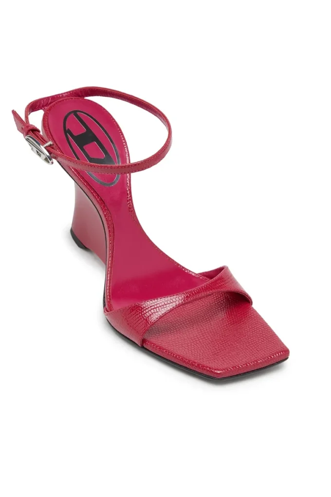sandalo con zeppa d-amber Sandali con zeppa D-Amber in pelle effetto lucertola sandalo con zeppa d-amber Sandali con zeppa D-Amber in pelle effetto lucertola