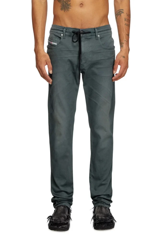 slim 2062 D-Strukt JoggJeans® 0670m Trova il negozio più vicino slim 2062 D-Strukt JoggJeans® 0670m Trova il negozio più vicino