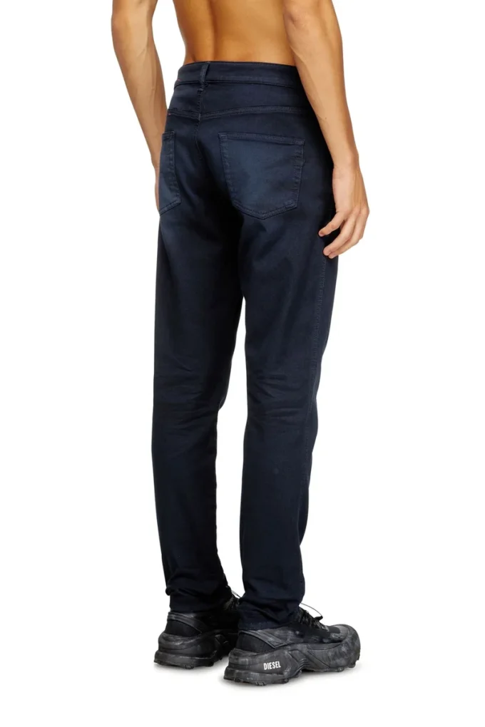 slim 2062 D-Strukt JoggJeans® 0670m Trova il negozio più vicino slim 2062 D-Strukt JoggJeans® 0670m Trova il negozio più vicino