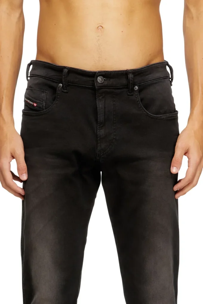 slim 2062 D-Strukt JoggJeans® 0670m Trova il negozio più vicino slim 2062 D-Strukt JoggJeans® 0670m Trova il negozio più vicino