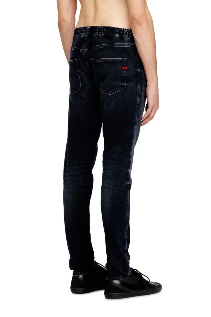 slim 2062 D-Strukt JoggJeans® 09n80 Trova il negozio più vicino slim 2062 D-Strukt JoggJeans® 09n80 Trova il negozio più vicino