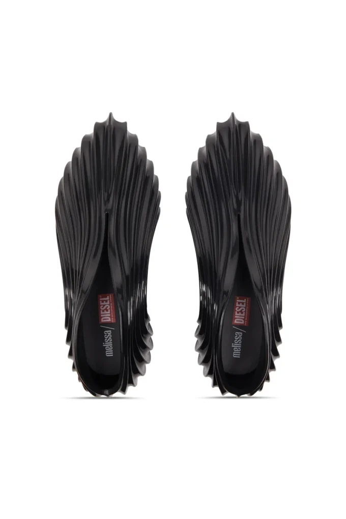 Sneakers Melissa Quantum x Sneaker slip-on in Melflex® Sneakers Melissa Quantum x Sneaker slip-on in Melflex®