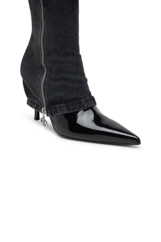 Stivali attorcigliati D-Venus Stivali al ginocchio D-Venus-Stiletto con effetto trompe l’oeil jeans Stivali attorcigliati D-Venus Stivali al ginocchio D-Venus-Stiletto con effetto trompe l’oeil jeans