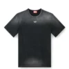 t-adjust-t1 T-shirt sbiadita con taglio ovale D