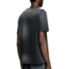 t-adjust-t1 T-shirt sbiadita con taglio ovale D