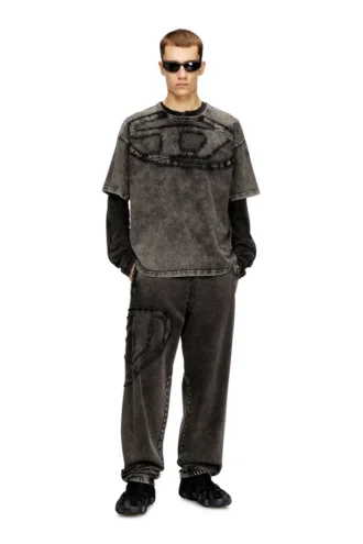 t-boxt-den T-shirt in cotone morbida con applicazione ovale D