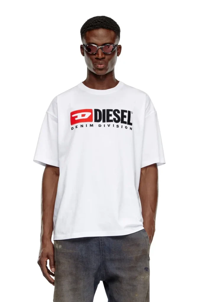 t-boxt-div T-shirt con logo Diesel patch t-boxt-div T-shirt con logo Diesel patch