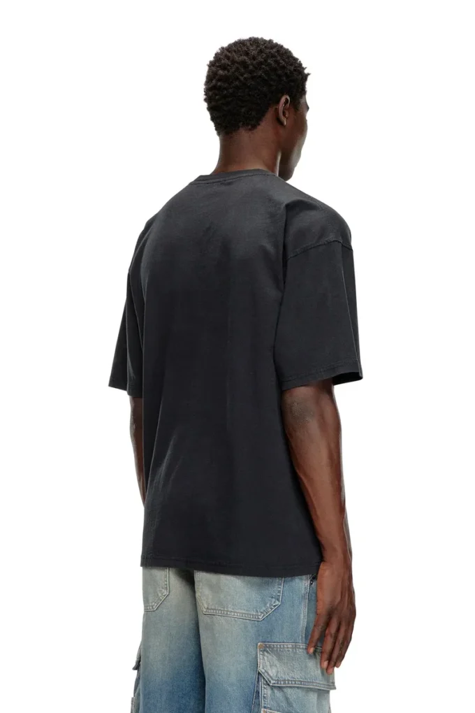 t-boxt-n14 T-shirt con logo floccato effetto consumato t-boxt-n14 T-shirt con logo floccato effetto consumato
