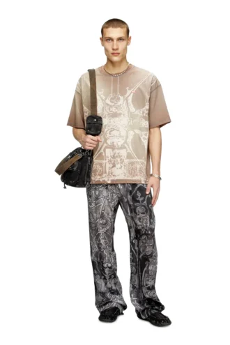 t-boxt-t13 T-shirt con stampa medievale tono su tono