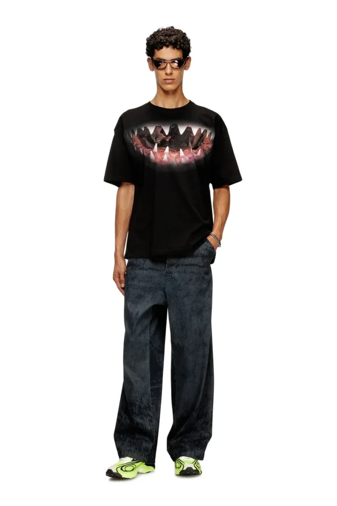 t-boxt-t21 T-shirt in cotone con stampa bocca di squalo