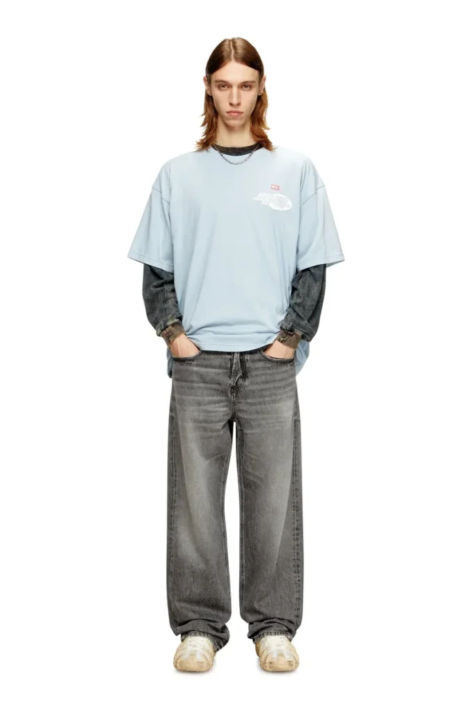 t-boxt-t23 T-shirt in cotone con stampa grafica