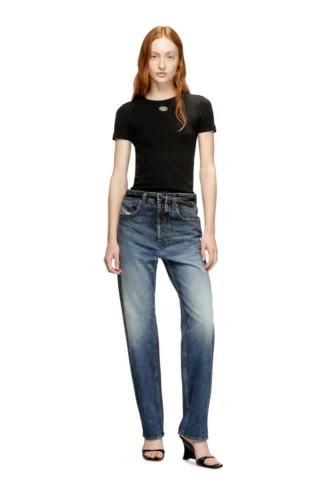 t-ele-long-od T-shirt slim a costine con Oval D metallico