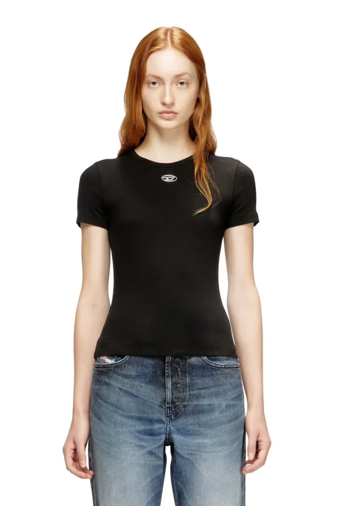 t-ele-long-od T-shirt slim a costine con Oval D metallico