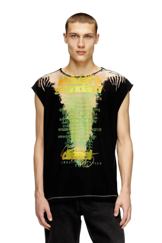 t-isak-a T-shirt senza maniche con stampa di testi di canzoni t-isak-a T-shirt senza maniche con stampa di testi di canzoni