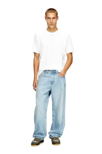 t-madjust-tr T-shirt regular con girocollo e Oval D