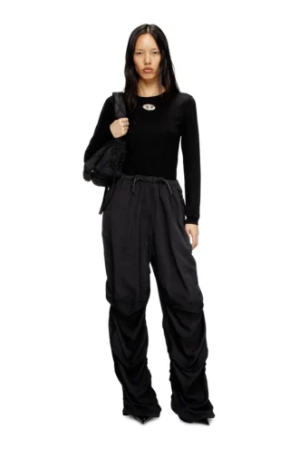 t-uncutie-long-ls-od Top a maniche lunghe con taglio ovale a D