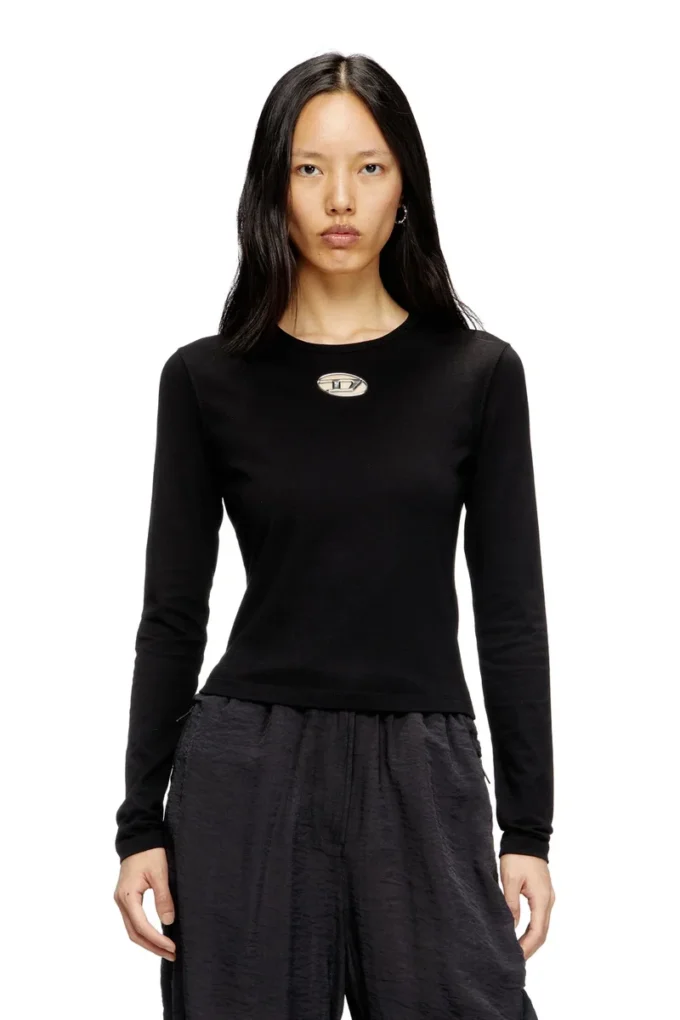 t-uncutie-long-ls-od Top a maniche lunghe con taglio ovale a D