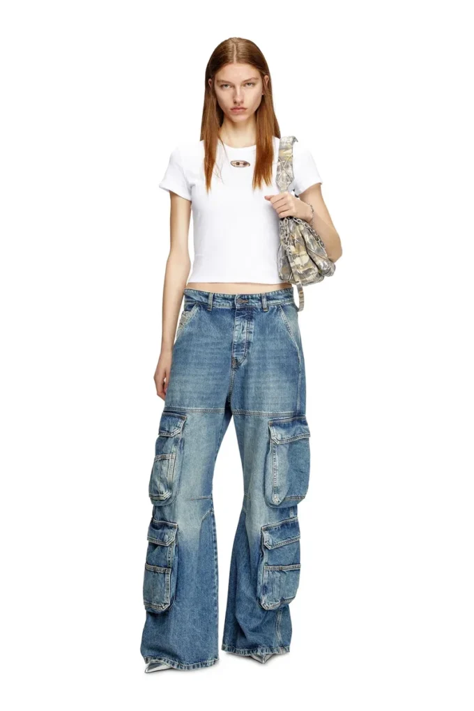 t-uncutie-long-od-q1 T-shirt slim fit con taglio ovale D