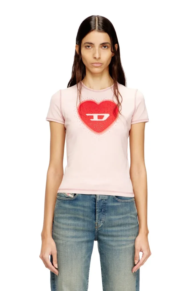 t-uncuties-long-s5 T-shirt slim con stampa a cuore e borchie t-uncuties-long-s5 T-shirt slim con stampa a cuore e borchie
