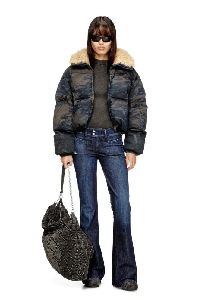 w-aves-fur Piumino con cappuccio in denim mimetico effetto sporco